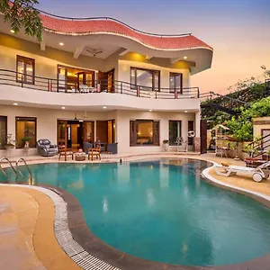 Villa Stayvista's Prakriti Farms With Outdoor Pool, Complimentary Breakfast, Udaipur